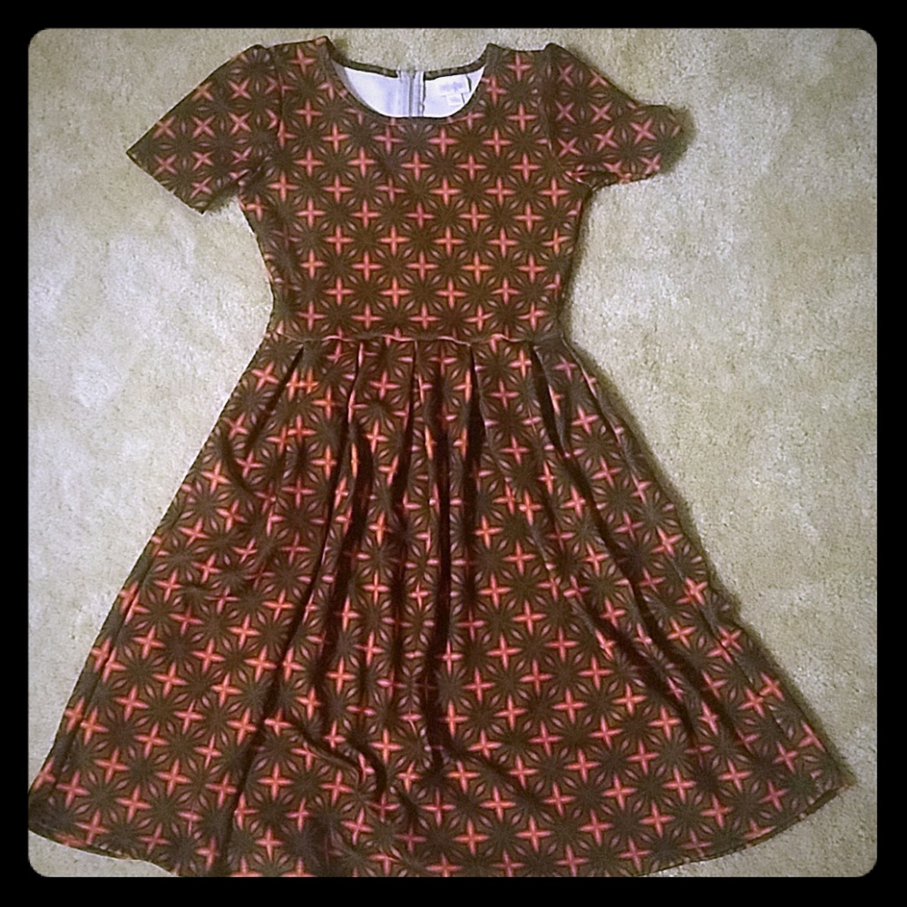 Lularoe Amelia